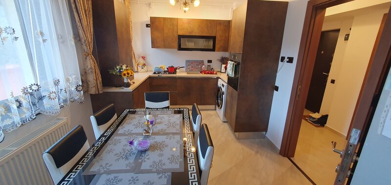 Rahova/ str.Pucheni, bloc 2017, parter inalt/10, loc parcare, 2 gr.sanitare